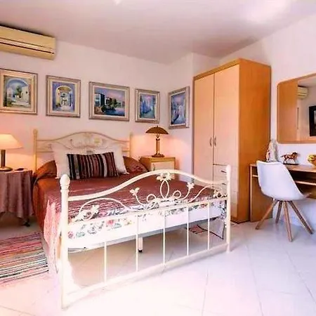 Sea Star Apartment *