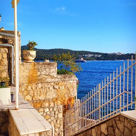 Sea Star Apartment *