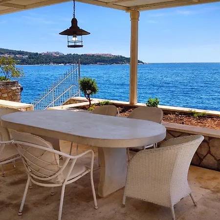 Sea Star Apartment *