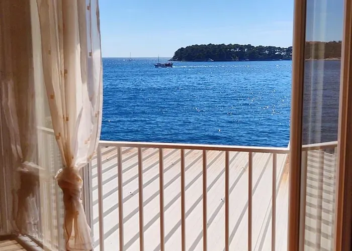 Sea Star Apartment *