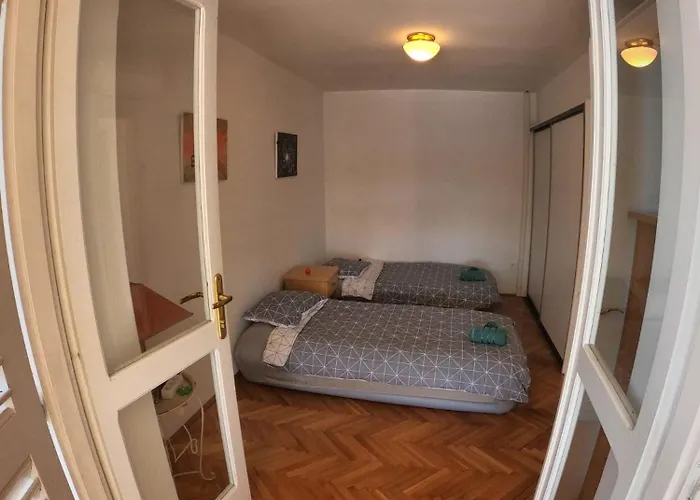 Sea Star Apartment *