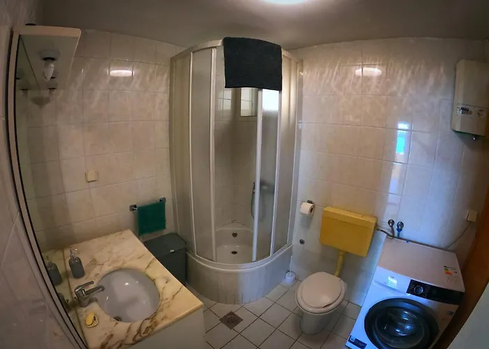 Sea Star Apartment *